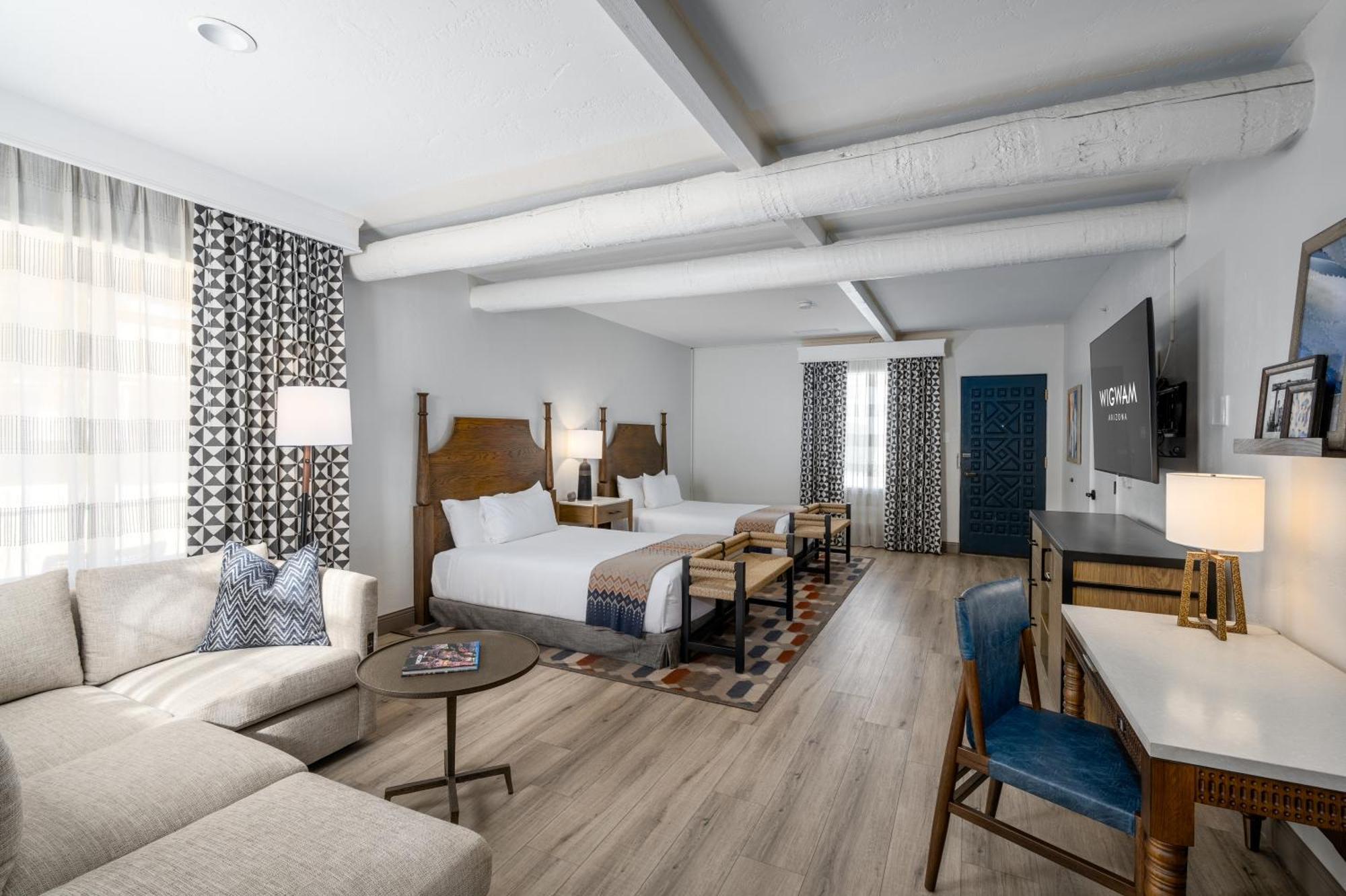 The Wigwam Hotel Litchfield Park Bagian luar foto